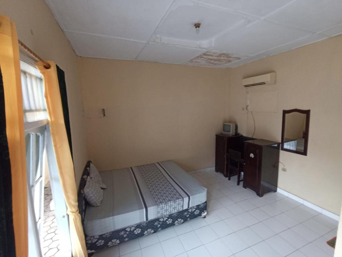 Hotel Redante 1 Baturaja  エクステリア 写真