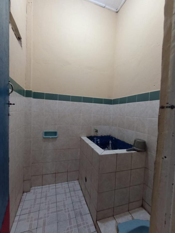 Hotel Redante 1 Baturaja  エクステリア 写真